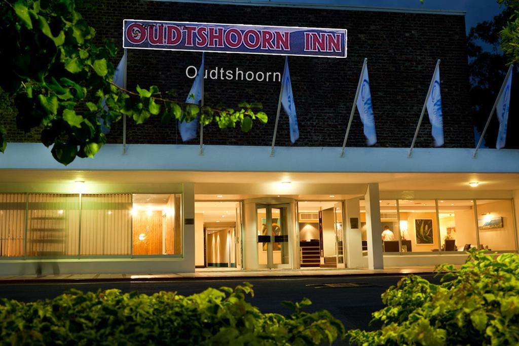 Oudtshoorn Inn Hotel Bagian luar foto